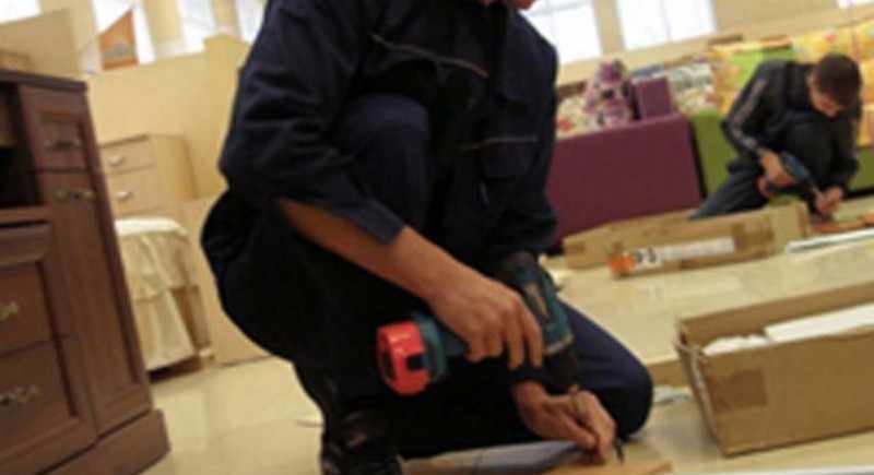 Dismantling of old furniture