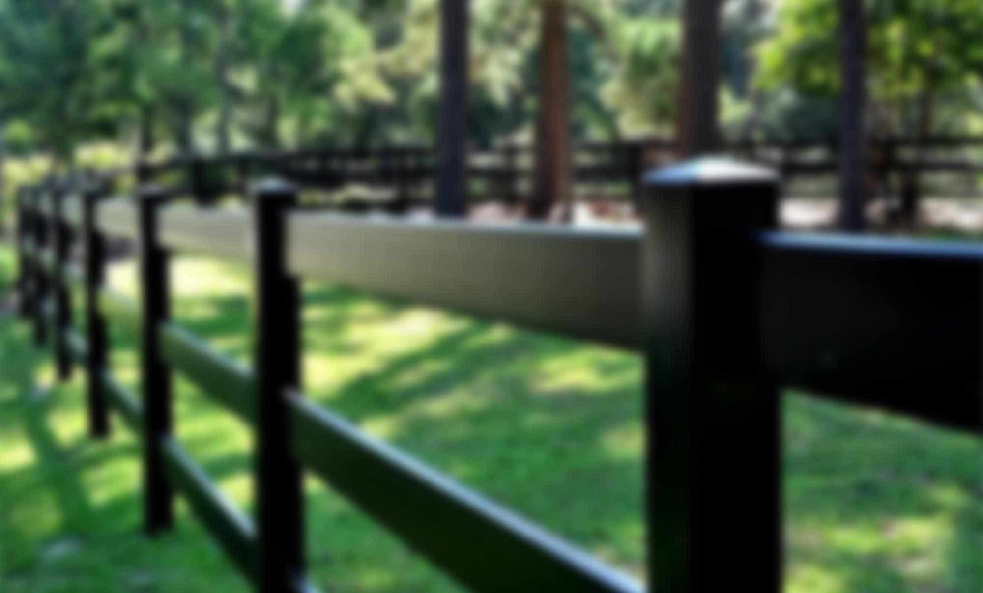 Verniciatura di recinzioni e griglie con vernice a olio